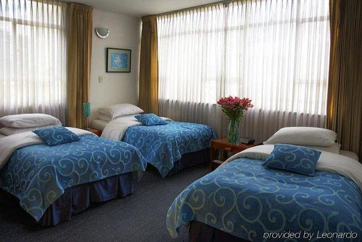 Hotel Santa Monica Bogotá Zimmer foto